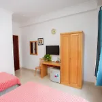 Phan Anh Hotel - Bui Vien Walking Street